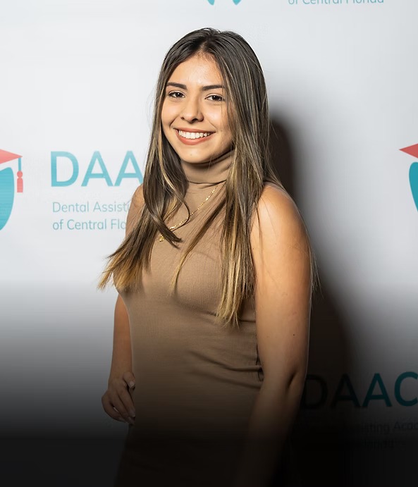 Maria - Graduate & Dental Assistant